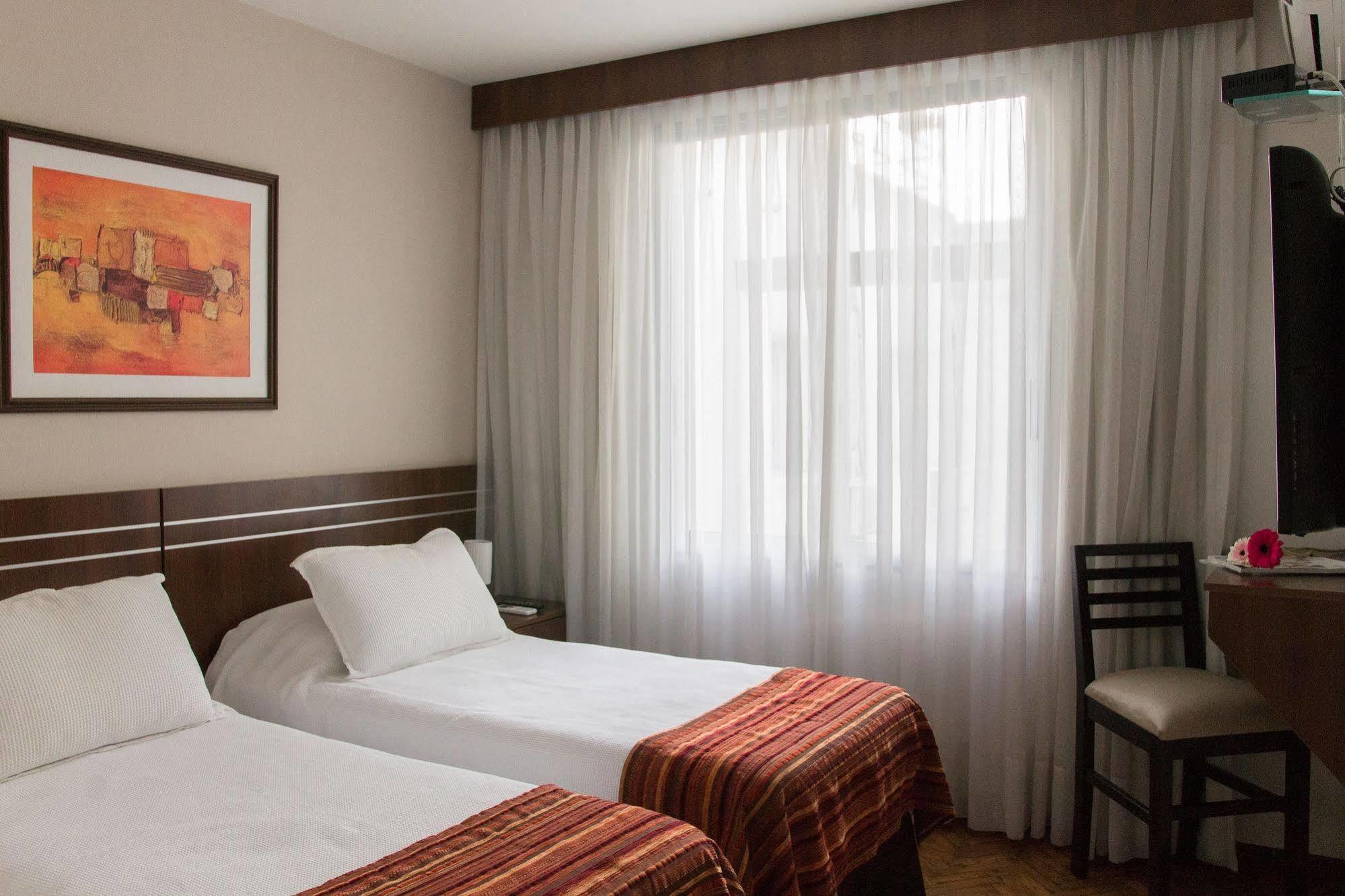 Hotel America Montevideo Esterno foto